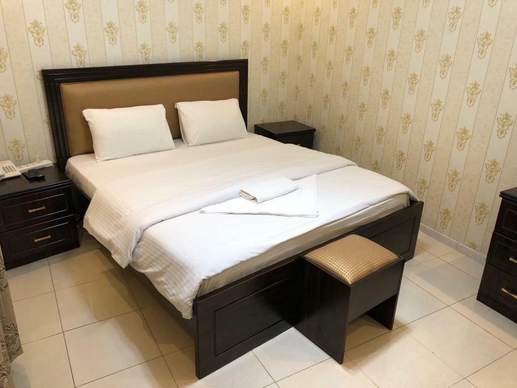 Tvs Hotel Dubaï Extérieur photo